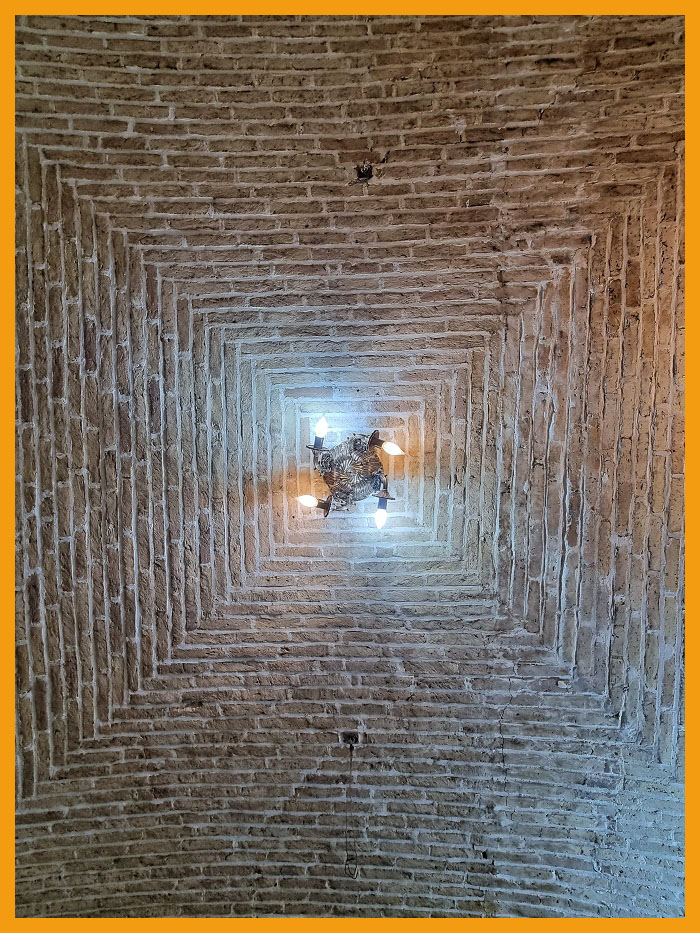 Shiraz Boutique Hotel